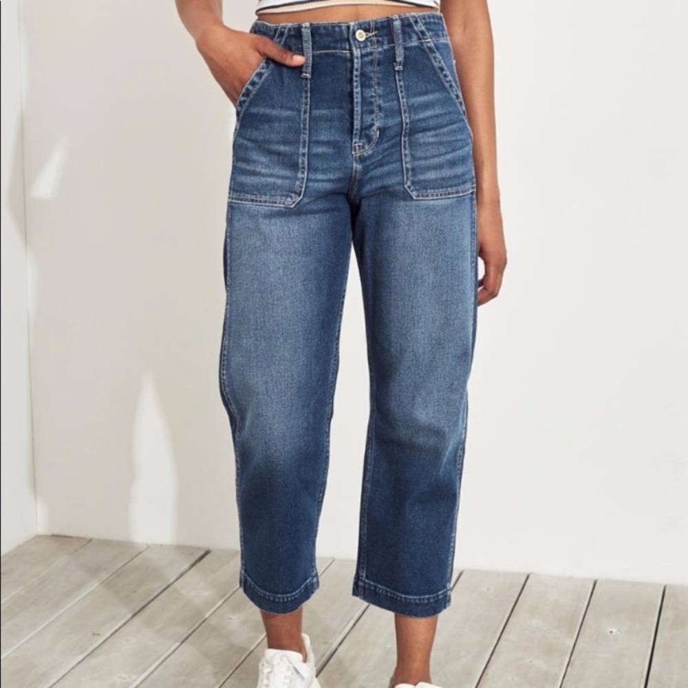 Hollister High Rise Crop Boyfriend Straight Leg Vintage Stretch Jeans